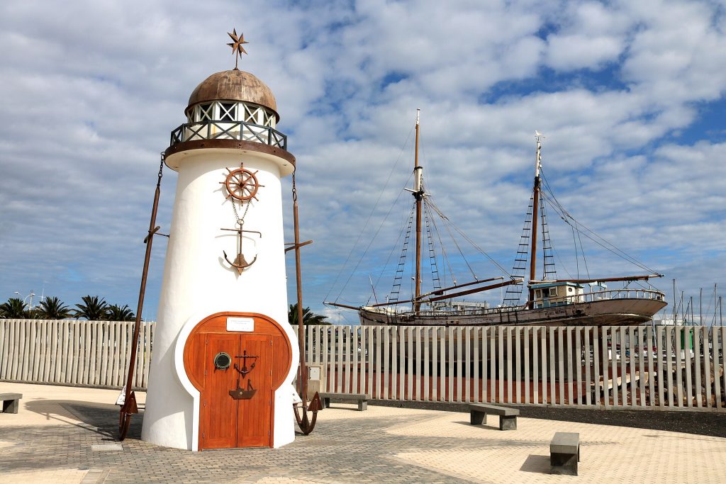 Monumento a los mártires del Cruz del Mar en Arrecife